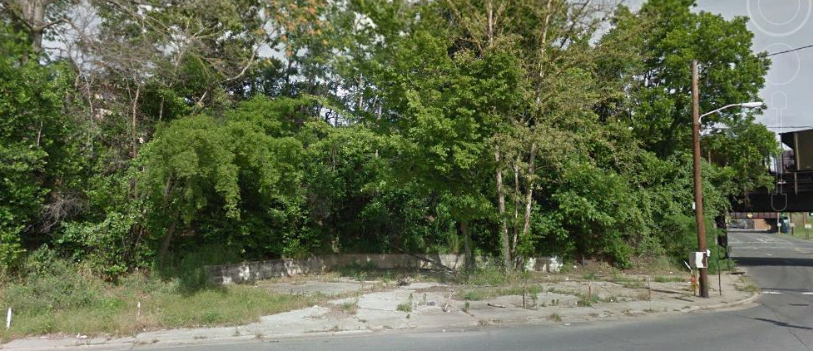 The vacant lot prior to renovations (Source: Google Earth)